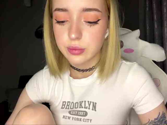 LeliaSanda Live Webcam on BongaCams