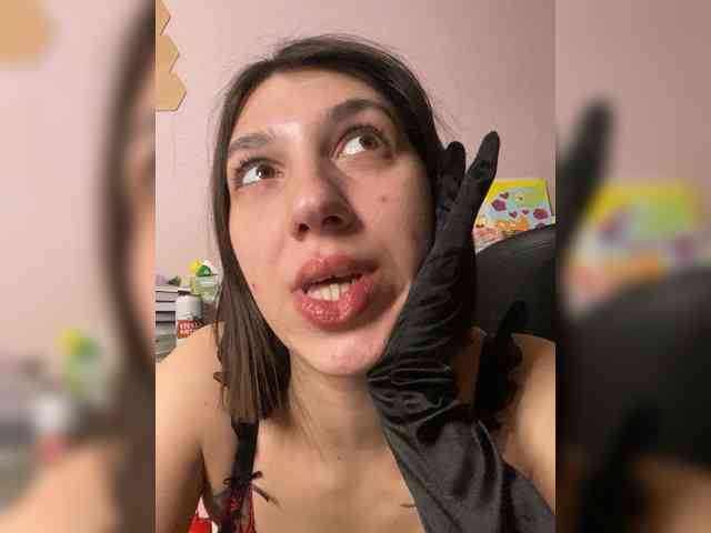 Tatina03 Live Webcam on BongaCams