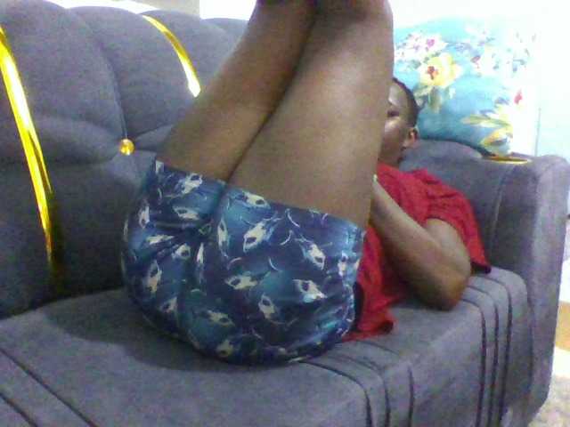 Freakylittlemissy's BongaCams show and profile