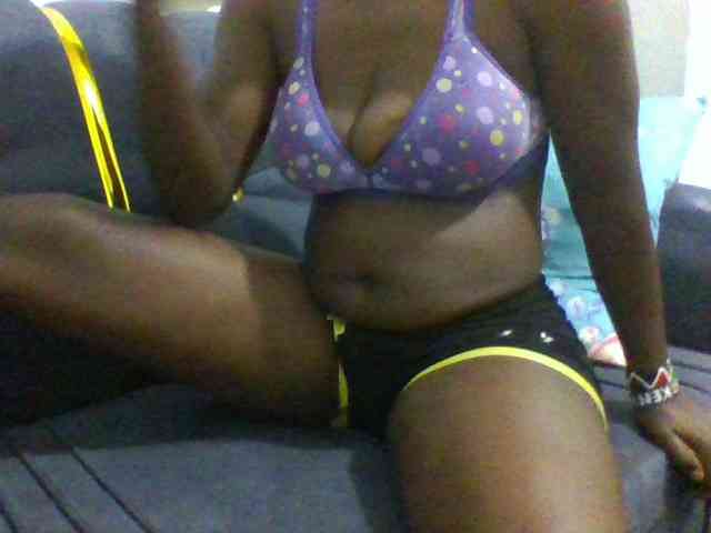 Freakylittlemissy webcam