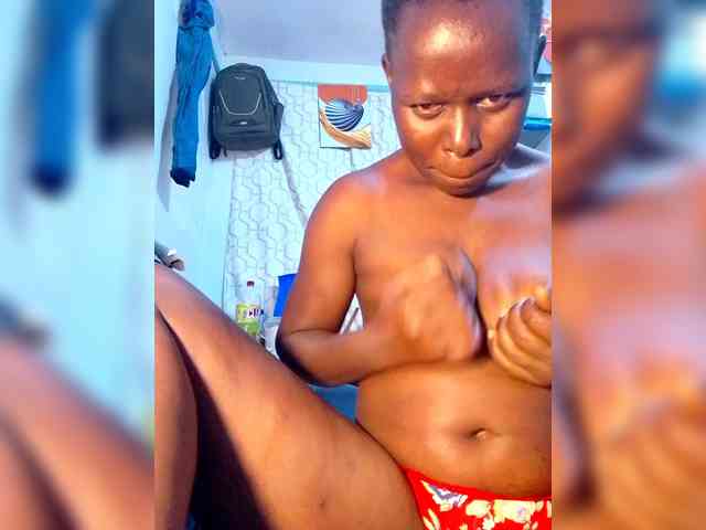 Freakylittlemissy webcam