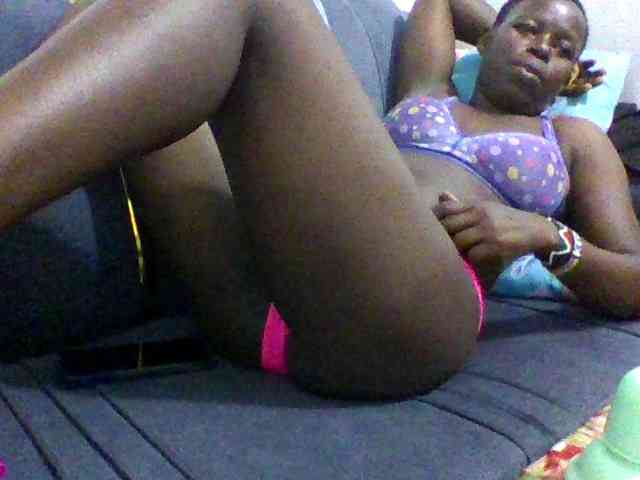 Freakylittlemissy webcam