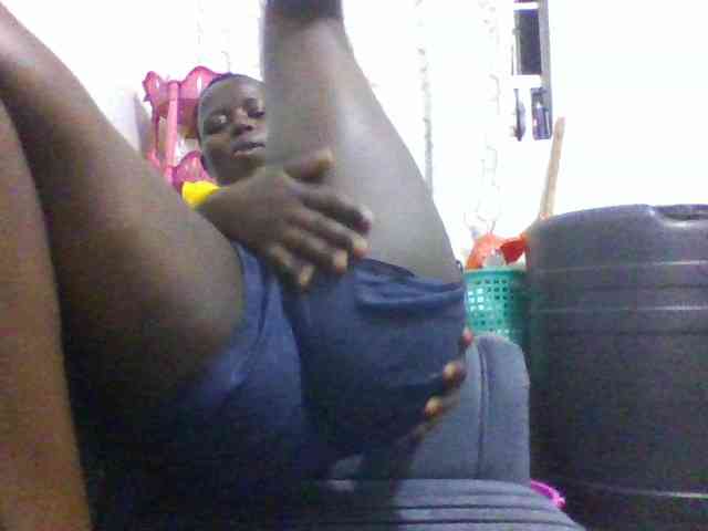 Freakylittlemissy webcam