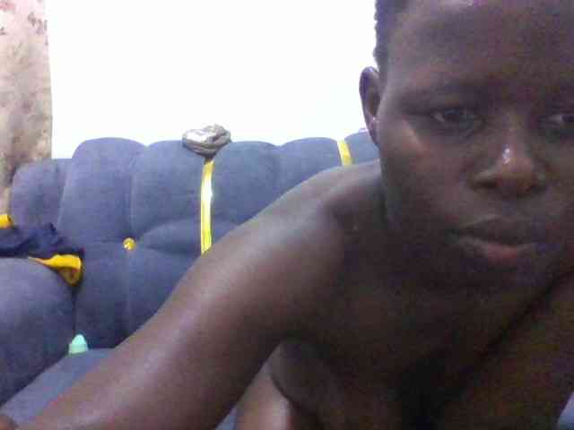 Freakylittlemissy webcam