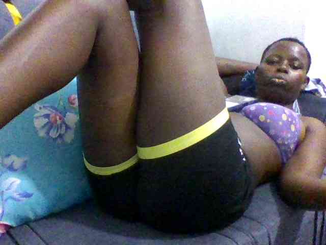 Freakylittlemissy webcam