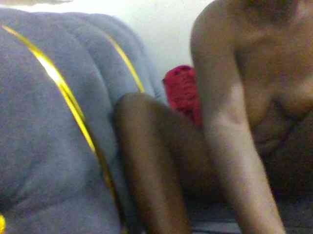 Freakylittlemissy webcam