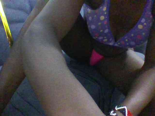 Freakylittlemissy webcam