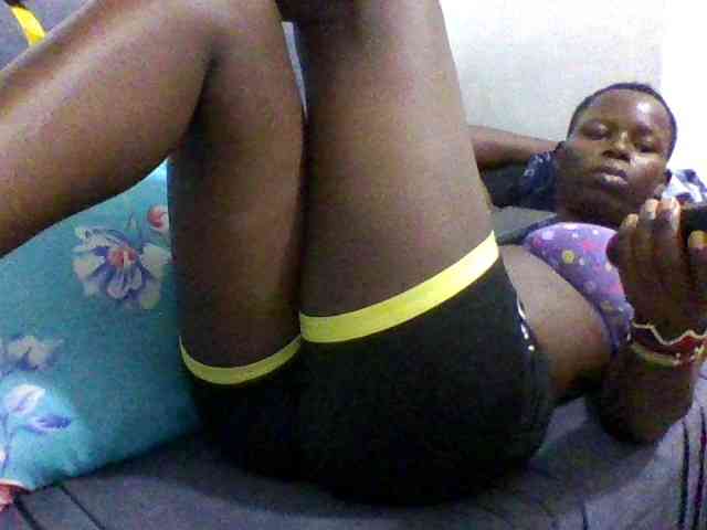 Freakylittlemissy webcam