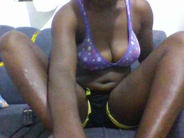 Freakylittlemissy webcam