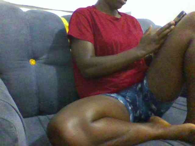 Freakylittlemissy webcam