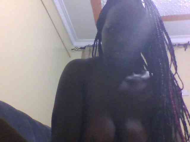 Freakylittlemissy webcam