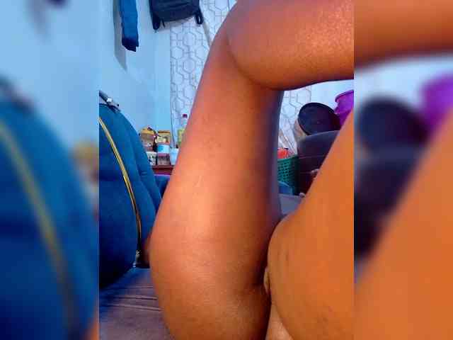 Freakylittlemissy webcam