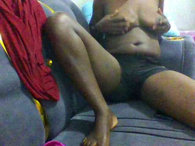 Freakylittlemissy webcam