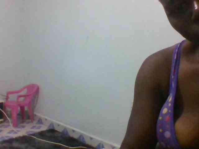 Freakylittlemissy webcam