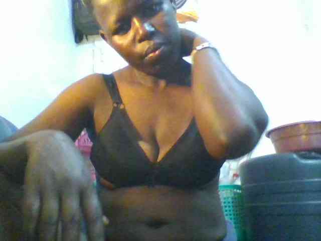 Freakylittlemissy webcam