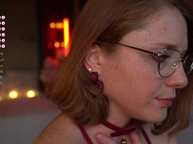 EviSun's BongaCams show and profile