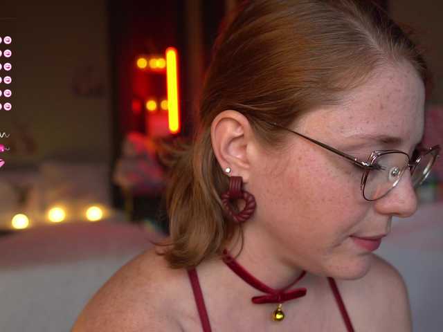 EviSun's BongaCams show and profile