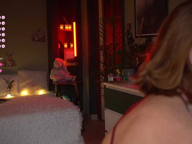 EviSun's BongaCams show and profile