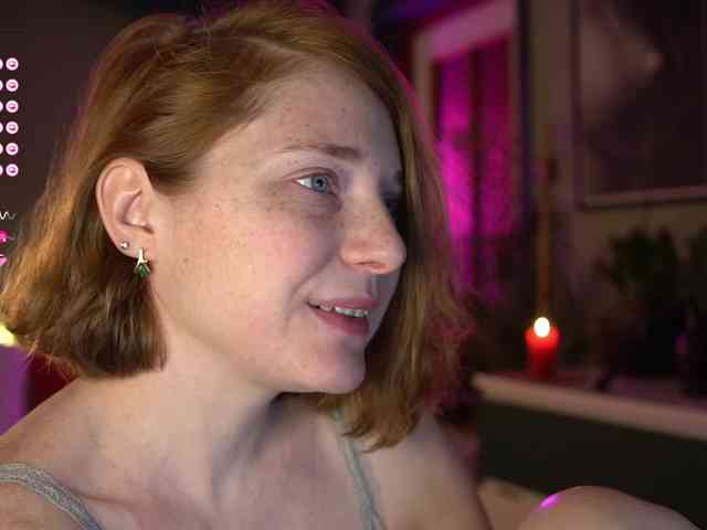 EviSun Live Webcam on BongaCams