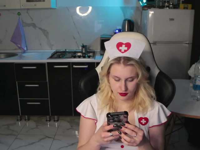 Mertyxxx's BongaCams show and profile