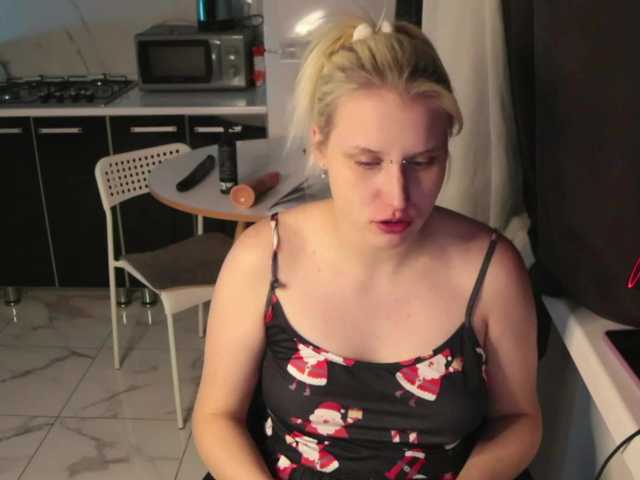 Mertyxxx free chat on liveonude