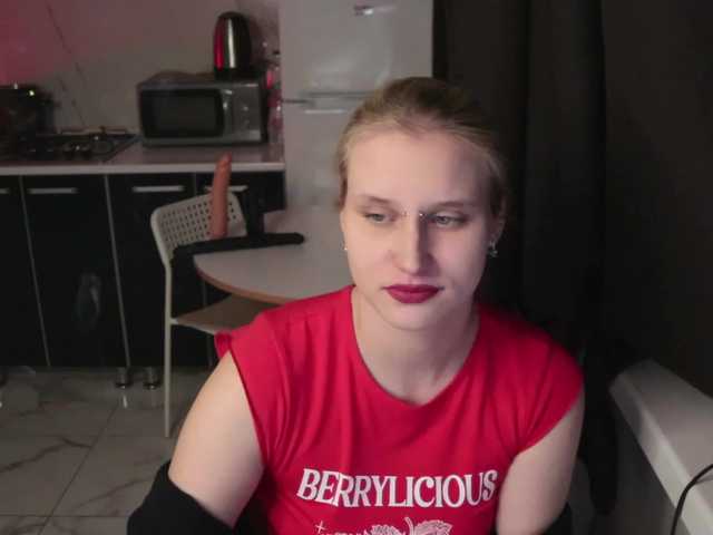 Mertyxxx's BongaCams show and profile