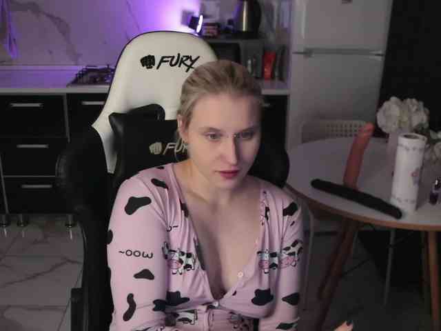 Mertyxxx Live Webcam on BongaCams