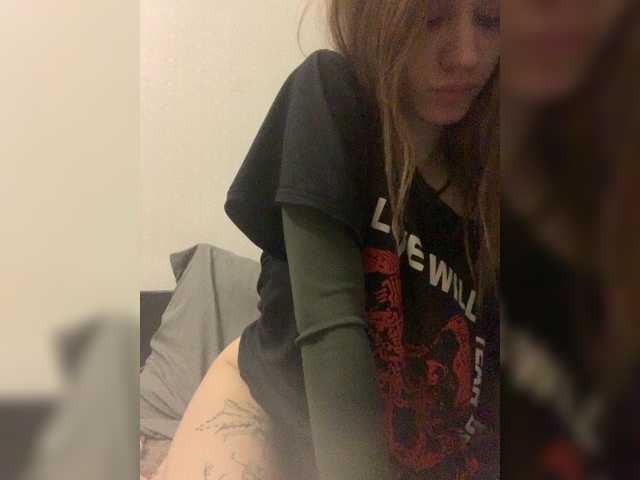 fridrochka's BongaCams show and profile