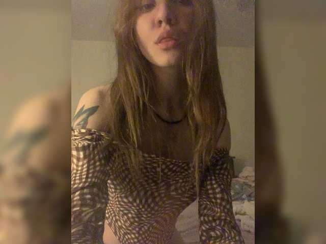 fridrochka's BongaCams show and profile