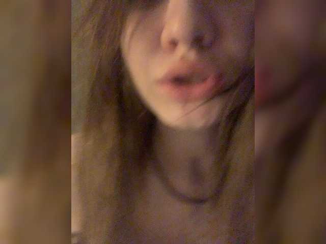 fridrochka's BongaCams show and profile