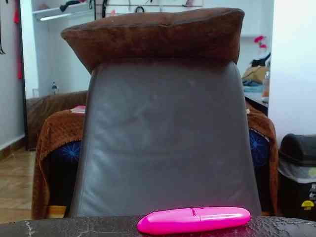 Aleja-sexymilf webcam