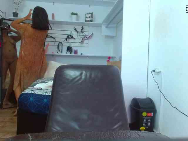 Aleja-sexymilf webcam