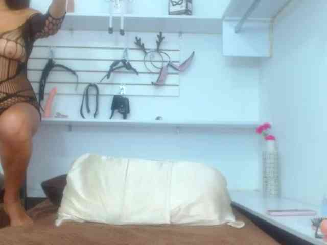 Aleja-sexymilf webcam