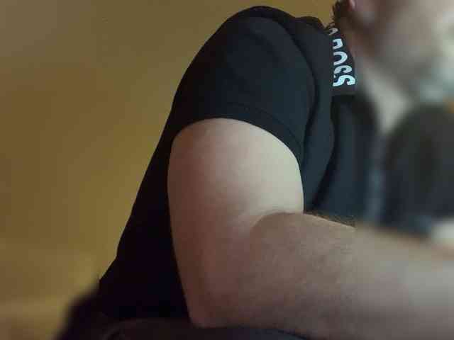 Youngstud37 Youngstud37