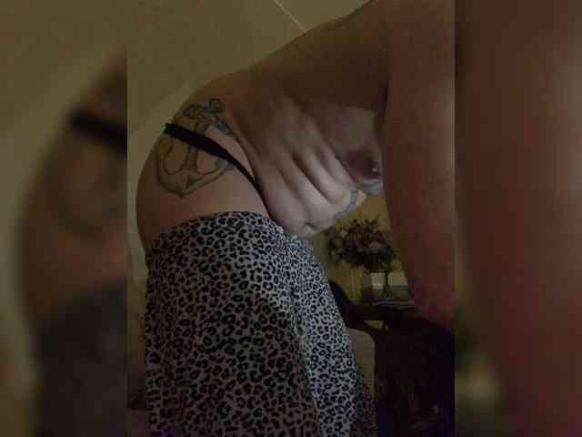 Youngstud37 Youngstud37