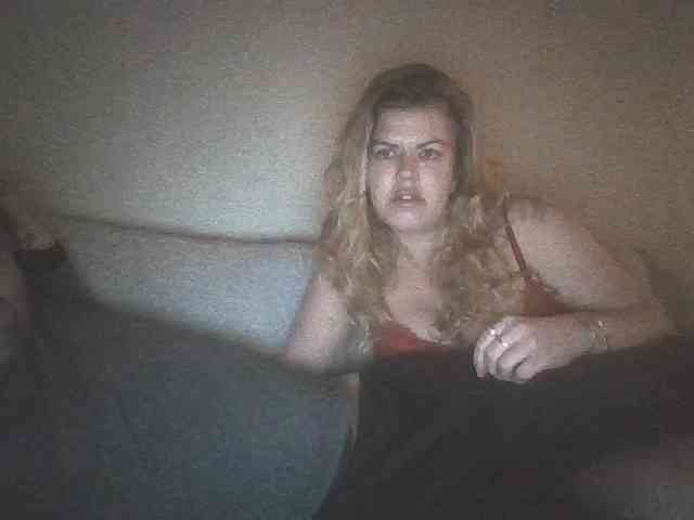 Youngstud37 Live Webcam on BongaCams