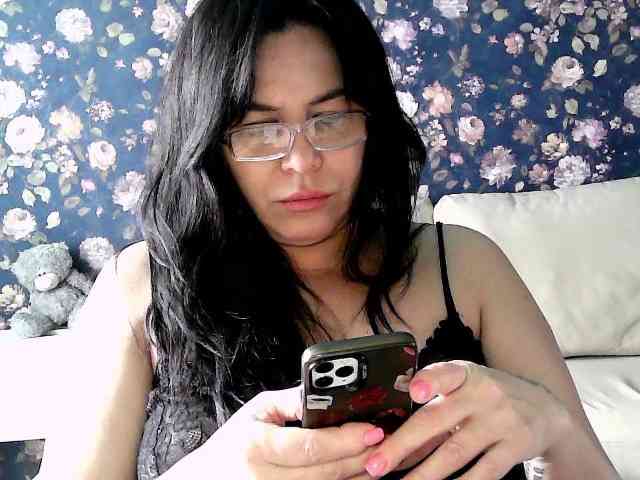 CleopatraCleo webcam