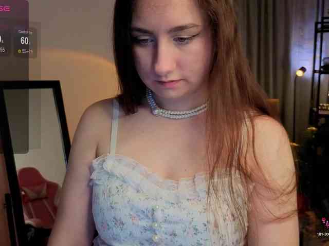 KattrinGolden Live Webcam on BongaCams