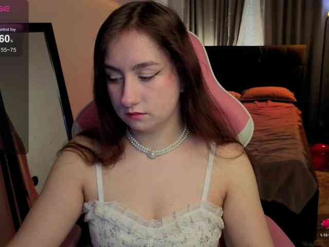 KattrinGolden webcam