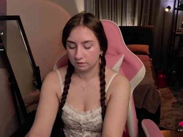 KattrinGolden webcam