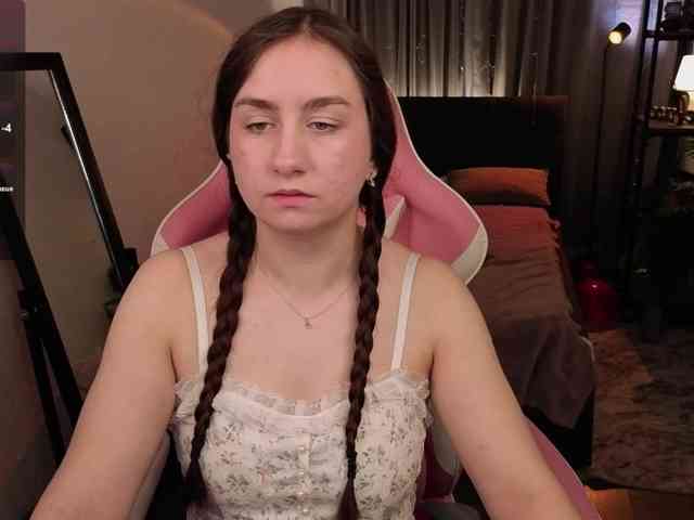 KattrinGolden webcam