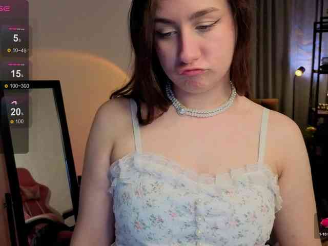 KattrinGolden Live Webcam on BongaCams