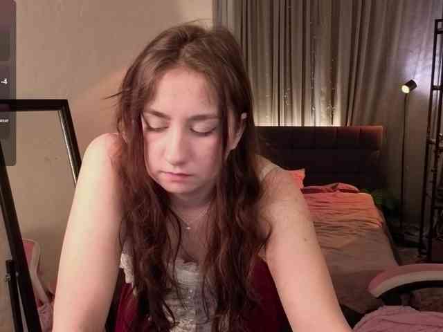 KattrinGolden webcam