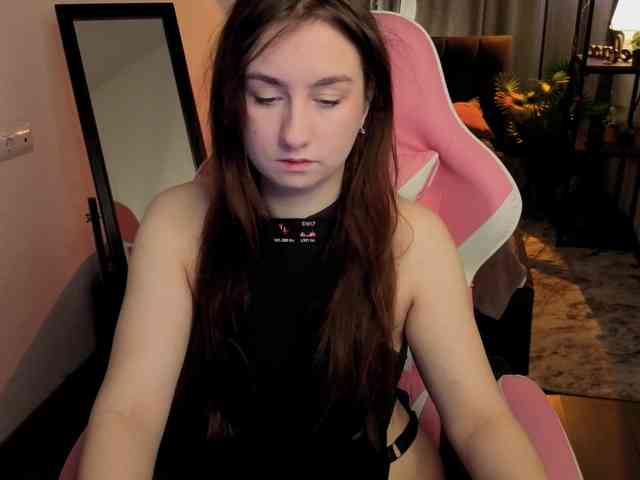 KattrinGolden webcam