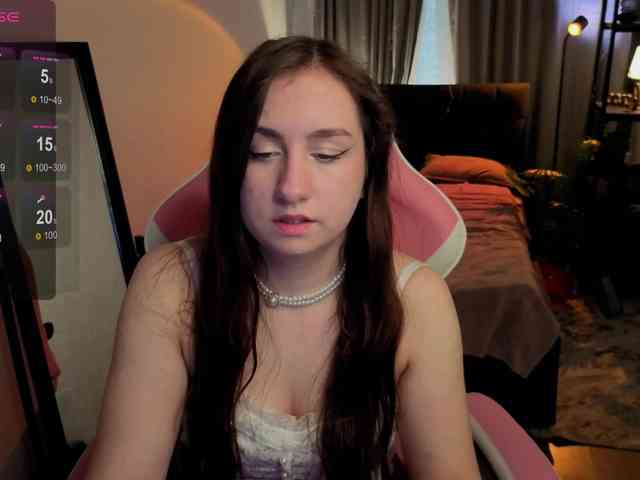 KattrinGolden webcam