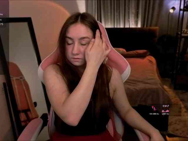 KattrinGolden webcam