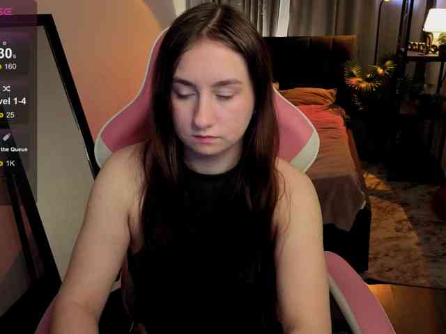 KattrinGolden Live Webcam on BongaCams