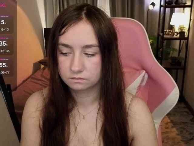 KattrinGolden webcam