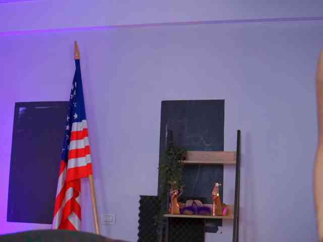 G0ldenGrace Live Webcam on BongaCams