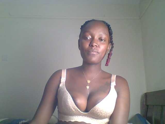 Hot-sexxy-baby — Freechat on BongaCams